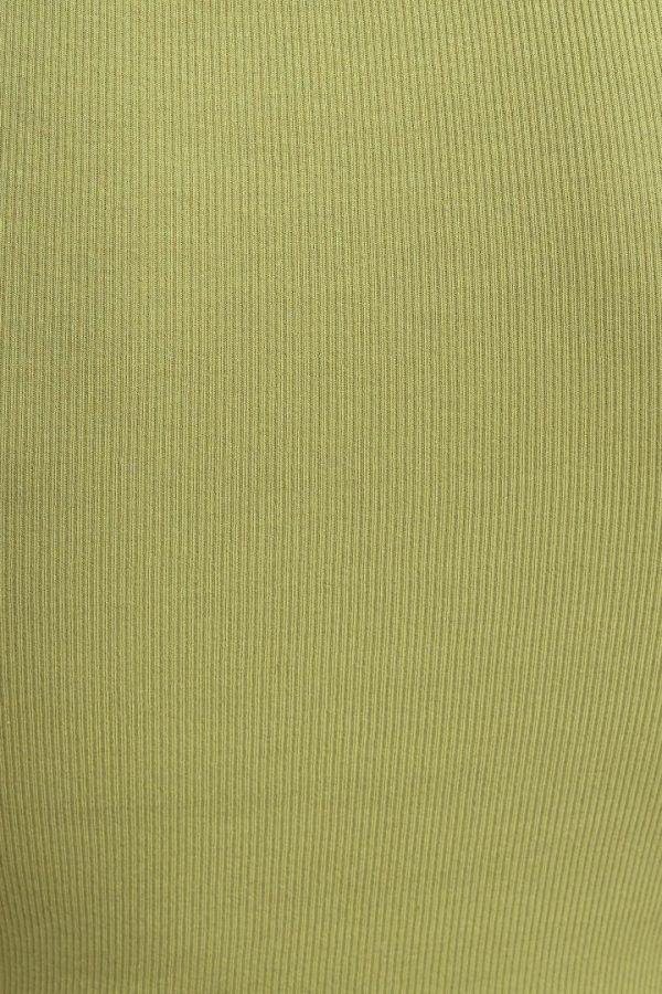 Phyllisrotwitt.shope1b467a597 4